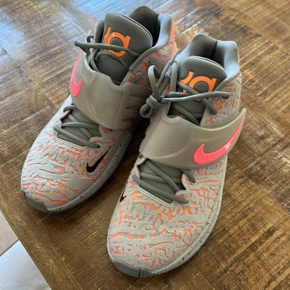 KD 14 Sunset Basketball Shoes size 10.5 - New without box - Picture 2 of 11